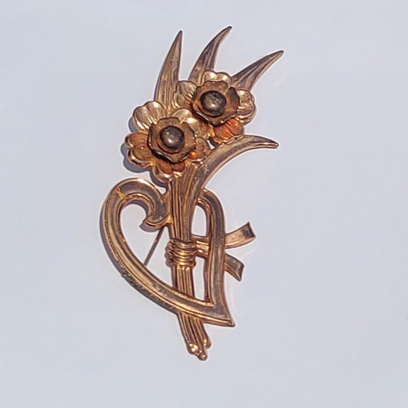 Unique Pin Brooch - Picture 9 of 16